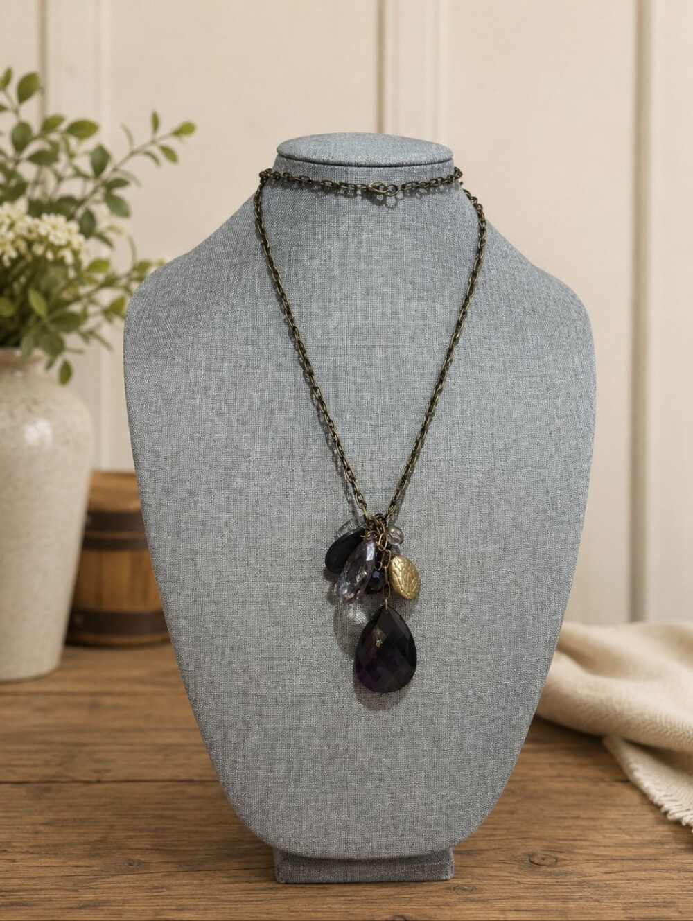 Vintage Brass-Tone Multi-Faceted Teardrop Glass Chandelier Necklace